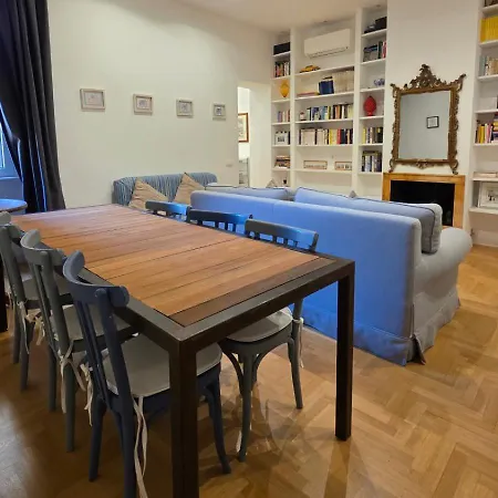 Apartment Rienzo Charme